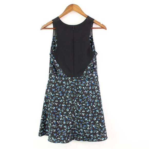 Like Mynded Sleeveless Black Floral Mini Dress Size S‎ - Picture 6 of 9